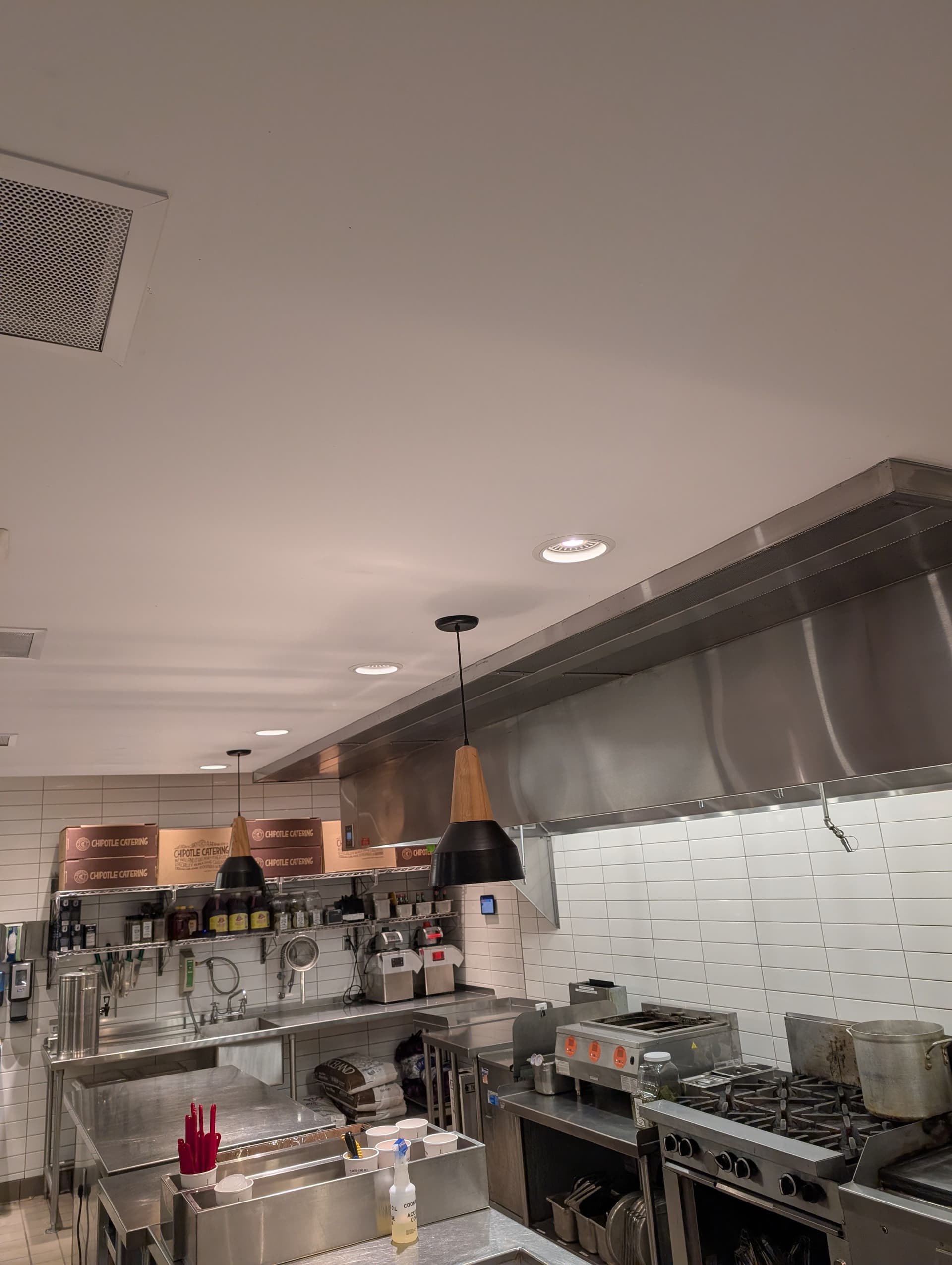 Gallery photos for LED Fixture Replacement at a High-Volume Commercial Restaurant: Image #2